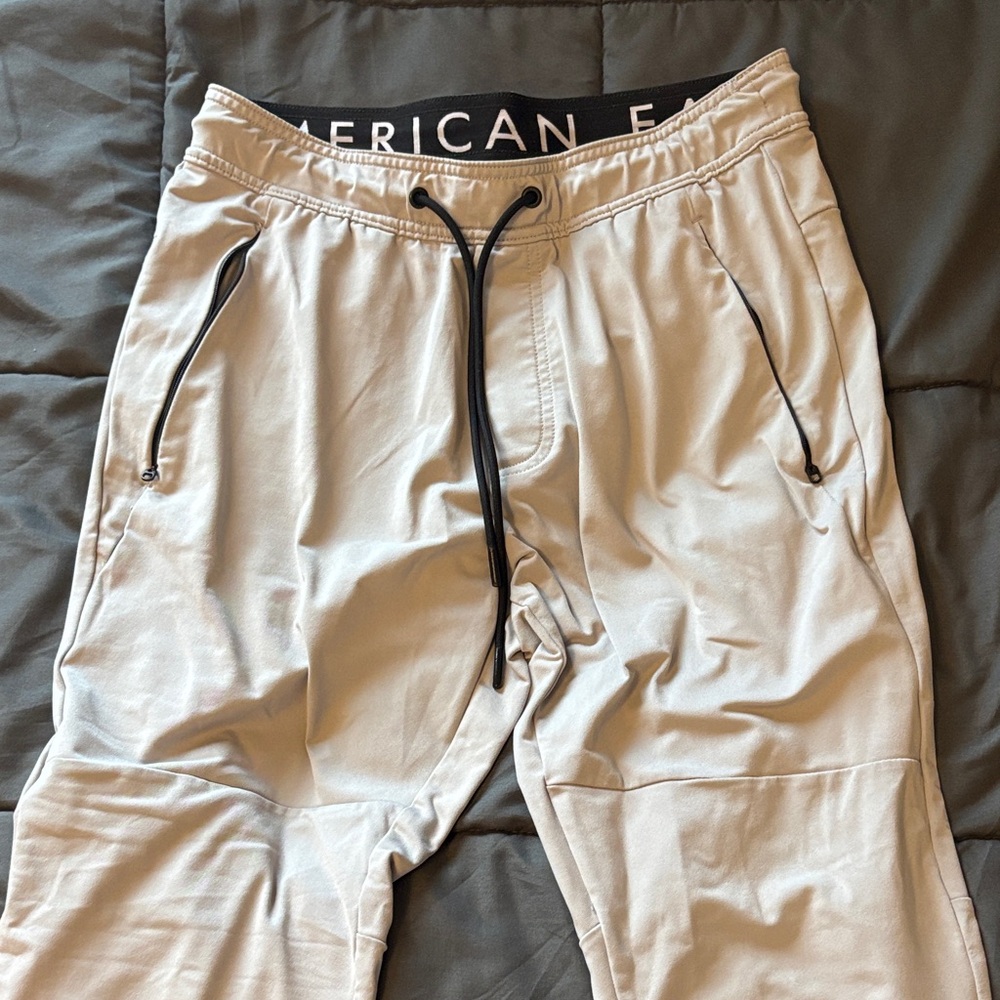 American Eagle Outfitters Men's Light Gray Joggers